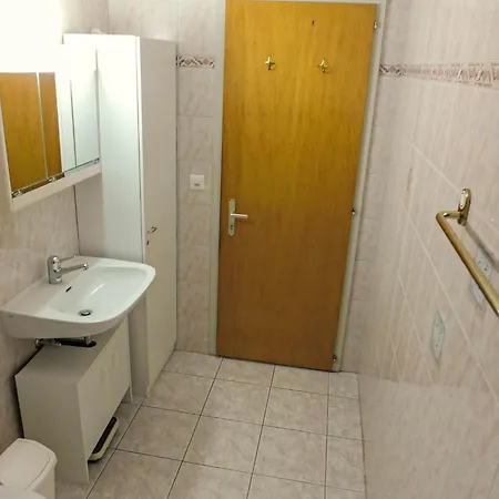 Apartamento Imperia 10 By Interhome Crans-Montana